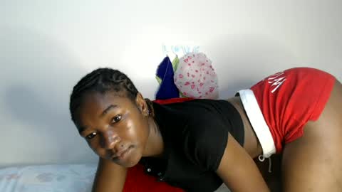zenah online show from 06-16-26, 07:27