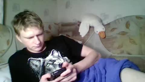 Snapshot of pinochetti chatting on 12-27-24, 01:43 Incubus online show from 12-27-24, 01:43