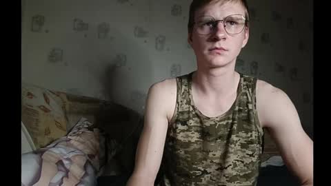 Snapshot of pinochetti chatting on 01-01-25, 09:20 Incubus online show from 01-01-25, 09:20