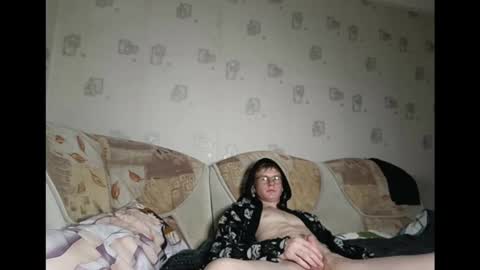 Snapshot of pinochetti chatting on 01-02-25, 12:23 Incubus online show from 01-02-25, 12:23