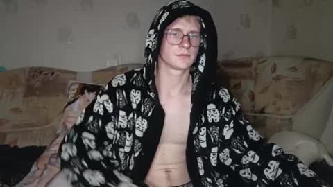 Snapshot of pinochetti chatting on 01-03-25, 11:01 Incubus online show from 01-03-25, 11:01