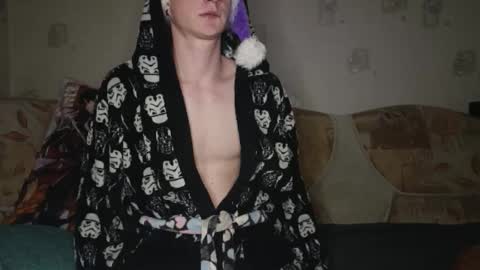 Snapshot of pinochetti chatting on 01-05-25, 04:36 Incubus online show from 01-05-25, 04:36