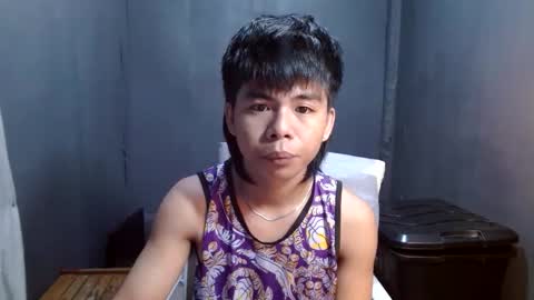 Snapshot of pinoymonstercock_xx chatting on 11-24-25, 05:40 WIN WIN JAY AR online show from 11-24-25, 05:40