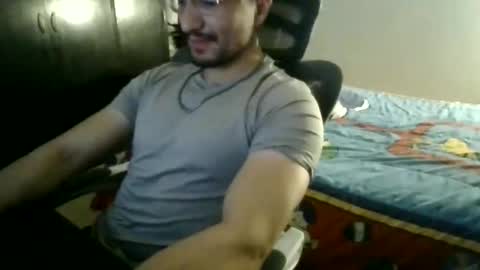 piojitow07 online show from 04-29-26, 02:48