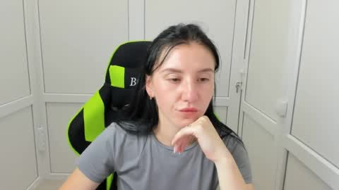 Snapshot of piper_smilee chatting on 07-03-26, 12:00 Piper online show from 07-03-26, 12:00