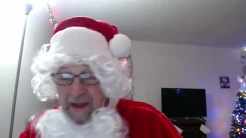 Snapshot of pipewizard chatting on 12-24-24, 11:44 pipewizard online show from 12-24-24, 11:44