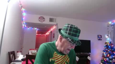 Snapshot of pipewizard chatting on 12-29-24, 11:29 pipewizard online show from 12-29-24, 11:29