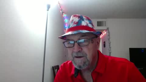 Snapshot of pipewizard chatting on 01-01-25, 01:15 pipewizard online show from 01-01-25, 01:15