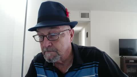 Snapshot of pipewizard chatting on 01-25-25, 06:35 pipewizard online show from 01-25-25, 06:35