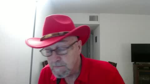 Snapshot of pipewizard chatting on 02-24-25, 11:41 pipewizard online show from 02-24-25, 11:41