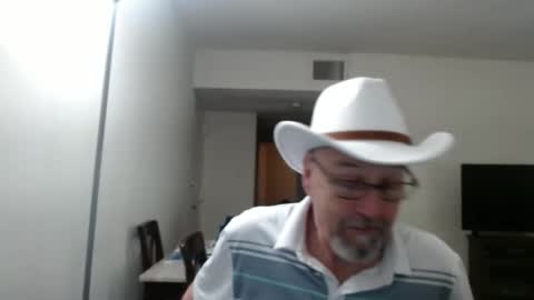 Snapshot of pipewizard chatting on 03-03-25, 12:48 pipewizard online show from 03-03-25, 12:48