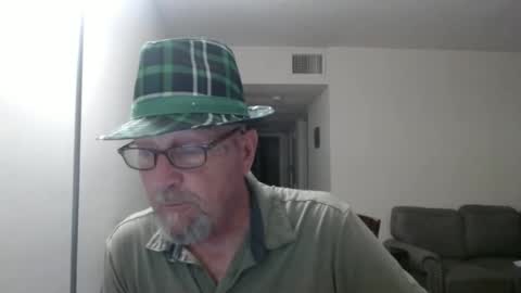 Snapshot of pipewizard chatting on 09-15-25, 12:10 pipewizard online show from 09-15-25, 12:10