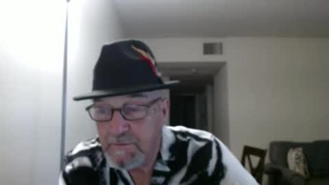 Snapshot of pipewizard chatting on 11-06-25, 11:59 pipewizard online show from 11-06-25, 11:59