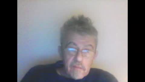 Snapshot of pipi2704 chatting on 01-17-25, 05:21 pipi2704 online show from 01-17-25, 05:21