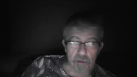 Snapshot of pipi2704 chatting on 02-02-25, 02:59 pipi2704 online show from 02-02-25, 02:59