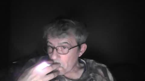 Snapshot of pipi2704 chatting on 02-28-25, 09:23 pipi2704 online show from 02-28-25, 09:23
