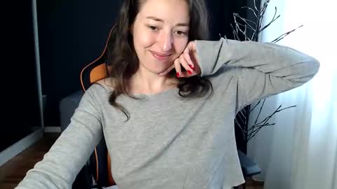 Snapshot of piscesgirl06 chatting on 11-12-25, 06:14 piscesgirl06 online show from 11-12-25, 06:14