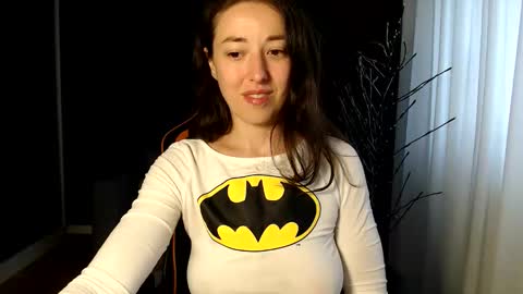 Snapshot of piscesgirl06 chatting on 11-18-25, 05:45 piscesgirl06 online show from 11-18-25, 05:45