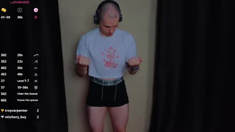 STRONGBEAUTY online show from 04-22-26, 01:23