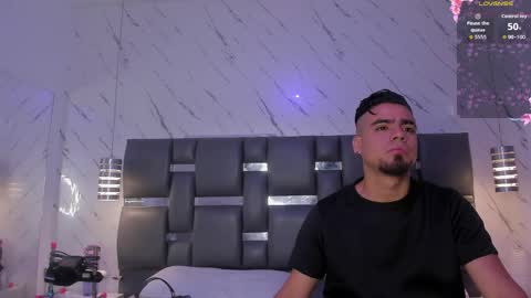 PittAndLunaa69 online show from 04-25-26, 12:19