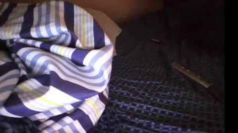 whom like be watching.i online show from 12-13-25, 11:32