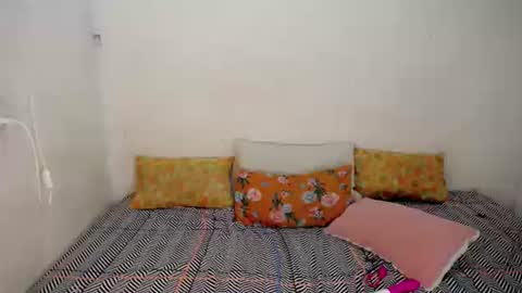 Snapshot of pixie_20 chatting on 03-07-26, 01:13 Jenny online show from 03-07-26, 01:13