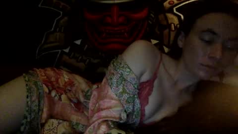 Snapshot of pixie_bella chatting on 10-16-25, 12:17 pixie_bella online show from 10-16-25, 12:17