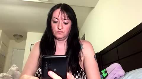 Trash Kitten online show from 06-10-26, 02:01