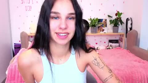 Molly online show from 07-26-26, 05:37