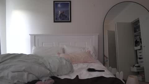 Snapshot of pixieasiangal chatting on 01-16-26, 08:29 pixieasiangal online show from 01-16-26, 08:29