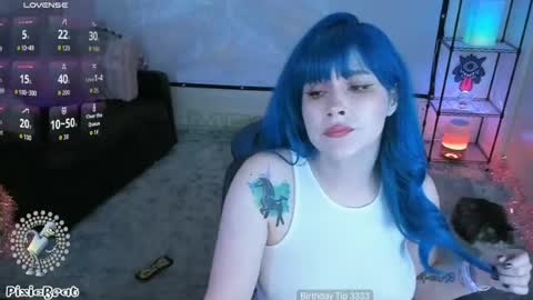 Pixie online show from 06-19-26, 04:06