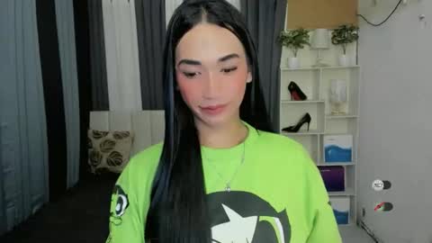 pixiedoll_ online show from 02-17-26, 05:59