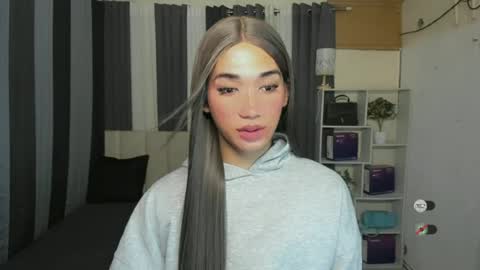 pixiedoll_ online show from 06-13-26, 06:39