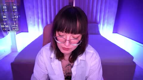 Snapshot of pixiepeachh chatting on 11-13-25, 02:27 pixiepeachh online show from 11-13-25, 02:27