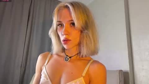 Snapshot of pixieprick chatting on 07-19-26, 12:14 Emmy and Edward online show from 07-19-26, 12:14