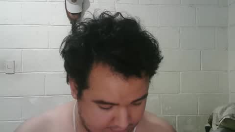 Snapshot of pjrgg77 chatting on 01-07-26, 11:29 Pablo online show from 01-07-26, 11:29