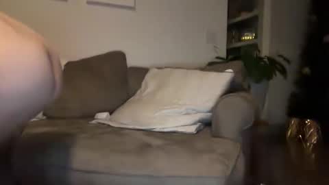 Snapshot of pkanph5555 chatting on 12-24-24, 07:28 PeggedBiGuy online show from 12-24-24, 07:28