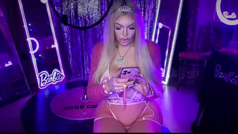 Snapshot of plasticfuckdoll chatting on 12-21-24, 01:58 Dumb bimbo fuck doll online show from 12-21-24, 01:58