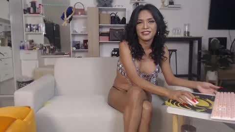 Snapshot of plasticgirll chatting on 12-09-24, 03:22 plasticgirll online show from 12-09-24, 03:22