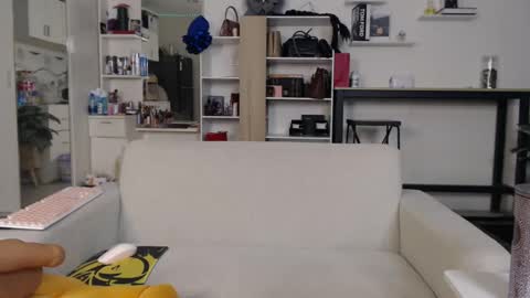 Snapshot of plasticgirll chatting on 02-01-25, 05:16 plasticgirll online show from 02-01-25, 05:16