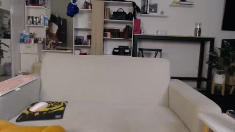 Snapshot of plasticgirll chatting on 02-08-25, 06:01 plasticgirll online show from 02-08-25, 06:01