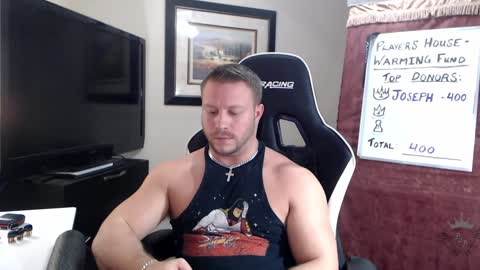 Snapshot of player2pawns chatting on 02-06-25, 02:33 Player online show from 02-06-25, 02:33