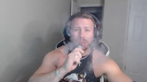 Snapshot of player2pawns chatting on 09-24-25, 12:58 Player online show from 09-24-25, 12:58