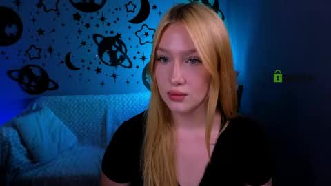 Sophie online show from 06-02-26, 07:27