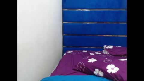 Snapshot of playfuldollx chatting on 09-12-25, 08:31 Playfuldollx online show from 09-12-25, 08:31