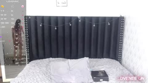 SAMARA  online show from 01-06-25, 12:24