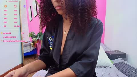 SAMARA  online show from 01-22-25, 10:26