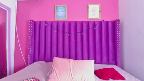 SAMARA  online show from 11-19-25, 12:38