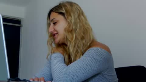 PlayfulNicole online show from 07-14-26, 05:23