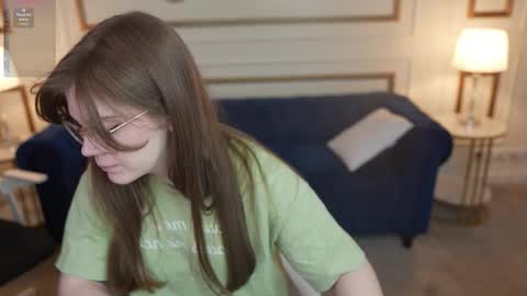 Lana online show from 02-11-26, 11:37